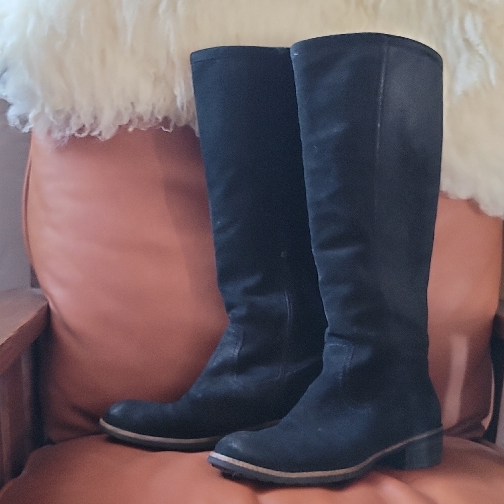Franco Sarto Suede Boots